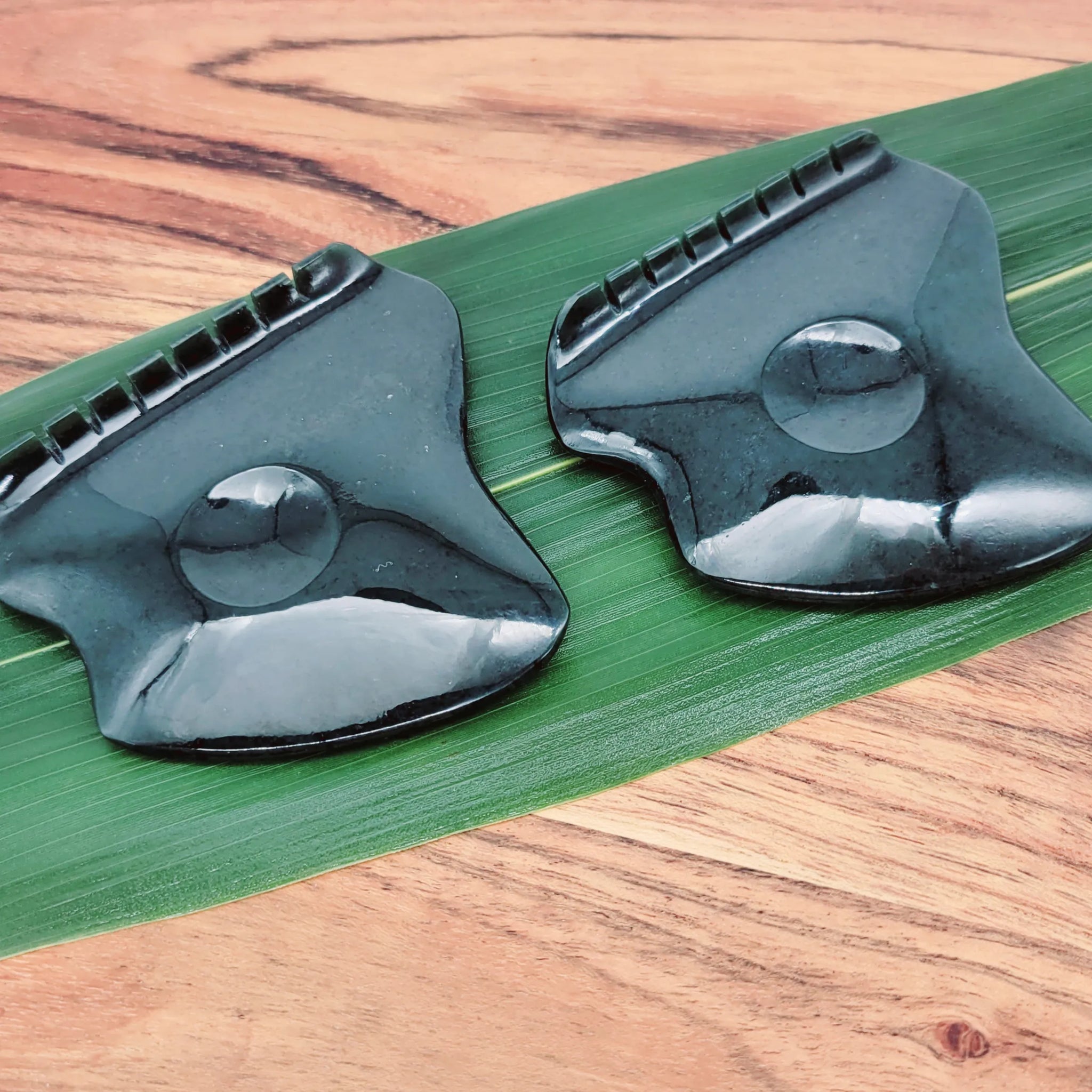 Gua Sha - Pure Nephrite Jade - Facial Massage Tool